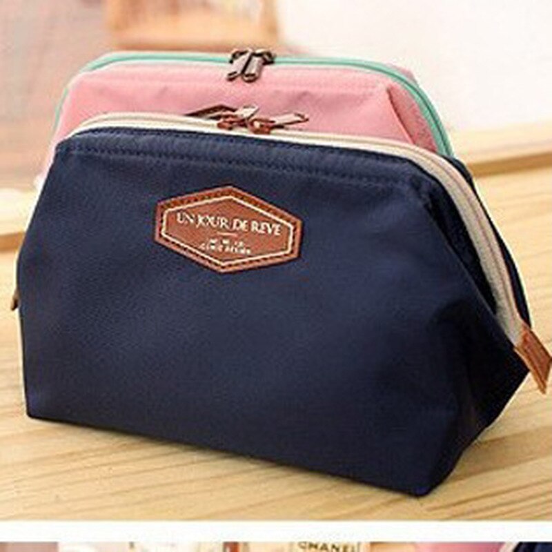 Un Jour De Reve Cosmetic Bag